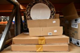 Five Wedgewood Cornucopia Plates (27cm/10.7