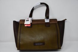 An as new Pikolinos Benimelli tote bag in brown leather (RRP £170).