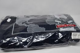 Six as new Navy Woolly Pully 100% pure wool outdoors zip up cardigans (UK 1 x M, 2 x L, 2 x XL 1 x