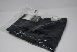 Nine pairs of women's as new Craft Essence tights (Assorted sizes - RRP £39 each).