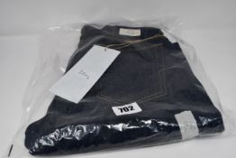 A pair of women's as new Blackhorse Lane Ateliers N5 slim straight leg vegan indigo jeans (28 -