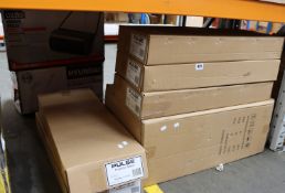 Nine boxed as new Pulse projector stands (PLS00318).