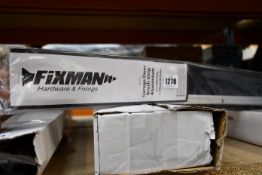 Twenty as new Fixman garage door brush strips 447234 (2 x 1067mm, 50mm bristles).