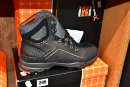 Two pairs of as new No Risk Discovery boots (UK 9).