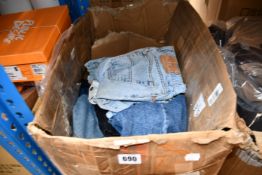 A quantity of pre-owned vintage style denim shorts (Approximately 30 pairs).