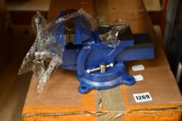 Four as new 100mm bench vices.