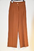 A pair of as new Uterque trousers (M).