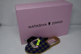 A pair of as new Natasha Zinko Mogu Sebe slippers (Size 36?).