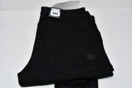 A pair of as new G Star Raw Motac 3D slim jeans (31/32 - RRP £140).