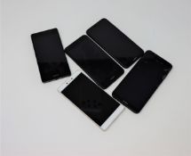 Five pre-owed Samsung smartphones sold for parts; 1 x Huawei Y7 (2018) LDN-01, 1 x Huawei P20 Lite