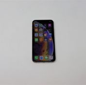 A pre-owned Apple iPhone Xs (Global/A2097) 256GB in Silver (iCloud activation clear, iCloud clean.
