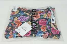 One as new Bella Sleeveless Ruffle One Piece Desert Floral Swimsuit size S (SW1872).