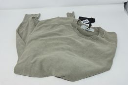 One as new Rag & Bone Lance cotton crew shirt size M.
