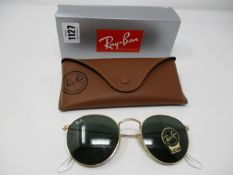 One as new Ray Ban round gold metal sunglasses with Green Classic G-15 lenses (ORB3447).