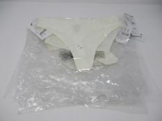 Seven women's as new Chantelle Natural Soft Stretch One Size Seamless ivory thongs.