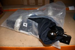 One Brink 4731 detachable swan neck For Chrysler Grand Voyager.