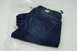 One women's as new G Raw Midge zip mid skinny size 34/36.