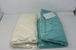 One as new Free People oversized sweater size XS (Colour: evening cream). One as new Free People