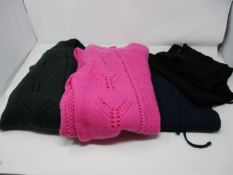 Two as new Wyse of London jumpers and two pairs of lounge bottoms (Sizes unknown and without tags).