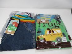 Two kids' as new Frugi Alfie Raglan Top Glen Green Truck size 5-6 y. Two kid's as new Frugi Cody