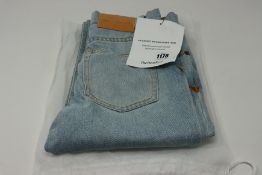 One women's pre-owned Bliss and Mischief skinny jeans size unknown.