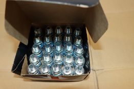 One box of 25 as new PCL AC21CM airflow couplings.