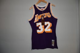 One as new NBA Swingman Jersey Los Angeles Lakers 84 Magic Johnson size M.