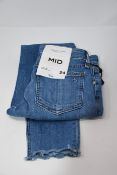 One as new Rag & Bone Cate mid-rise ankle skinny jeans size: 24.