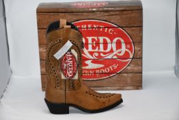 One as new Laredo Men Ant Tan Bucklace snip boot size 8.5.