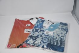 One as new Desigual Navy tie-dye thin jumper size 12 (19WWJFXE). One as new Desigual Blouses Women