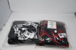 One as new Bittersweet Paris Scandinavian Wolf Hoodie size 2XL. One as new Bittersweet Hahaha