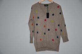 An as new Wyse of London stars beige V-neck jumper (1).