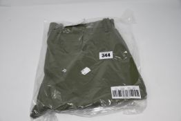 One as new J Crew 250 Skinny-fit pant in stretch chino size 32/32. (Colour: Vintage Surplus. Item: