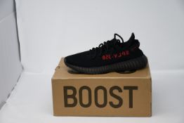 One as new Yeezy Boost 350 V2 cblack/cblack/red size UK 9 (CP9652).