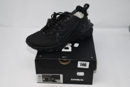 One as new Nike React Vision black/anthracite-black size UK 7.