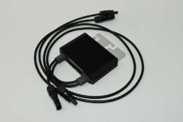 An as new Solaredge P370 Power Optimiser (P/N: P370-5RM4MRM-NA30).