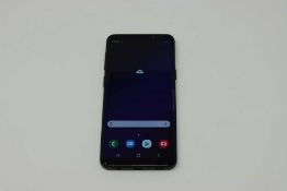 A pre-owned Samsung Galaxy S9 SM-G960F 64GB in Black (Some small cosmetic scratches to screen glass)