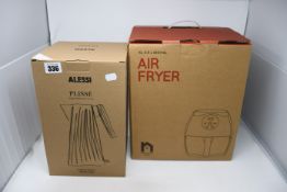 One Alessi Plisse electric kettle in white and one New House Kitchen Air Fryer XL (3.5ltr digital).