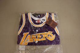 One as new NBA Swingman Jersey Los Angeles Lakers 84 Magic Johnson size M.