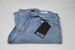 One as new Versace Jeans Couture Skinny Fit London Jeans size 36 (A2GVB0K4).