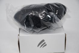 One as new Ning's Wigs Model M101. Colour: 11B 18mm.