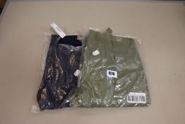 One as new J Crew 250 Skinny-fit pant in stretch chino size 30/30. (Colour: Vintage surplus. Item: