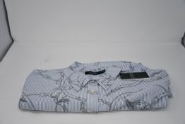 One as new Ralph Lauren silk white/grey washed oxford size XXL (200786802001).