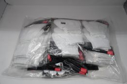 A large quantity of as new exfoliating bath gloves (Approximately thirty).