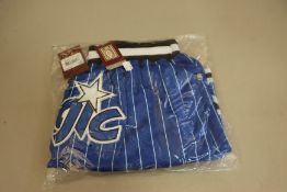 One as new Orlando Magic Shorts size M (SHORBW18049-OMAROYA).