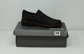 One as new Ecco Turn size UK 9-9.5 (510184 51052).