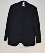 One pre-owned Tollegno 1900 blue suit size 56.
