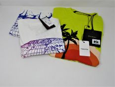 One as new Palm Angels Sunset Iconic t-shirt size M (small scratch on the front). Two as new 999