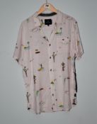 One as new Roark Tourister By Jamie Thomas Button Up Shirt size L.