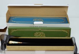 Three Noble Partners Distribution Newt Scamander's Wands (NN5622) and two Queenie Goldstein's